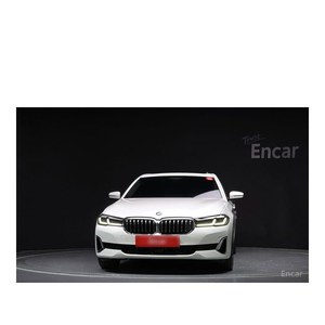 BMW 530i XDrive Luxury Sedan 2023, 40,525 km, Volante a la Izquierda, Caja de Cambios Automática - Product Image 3