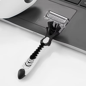 Maquinilla de Afeitar de Seguridad para Hombre Reutilizable Ecológica de Alta Calidad con 6 Cuchillas Reemplazables, sin Mango, de Acero Inoxidable Duradero, 15g - Product Image 2