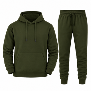 Conjunto Deportivo Personalizado para Hombre en Verde Oliva, de Alta Calidad, Transpirable y Ecológico, con Sudadera de Felpa de Algodón y Pantalones Deportivos con Cordón - Product Image 1
