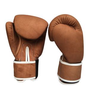 Gants de boxe professionnels de haute qualité en cuir synthétique PU en cuir de vachette marron de 12oz 16oz avec poignées de sport avec logo personnalisé - Product Image 1