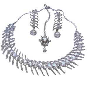 Luxury Grade Artificial Jewellery <b>Set</b> with Multicolor Pearls & Stone Work Perfect for Ethnic Dress & Saree Look for Bulk Export - Product Image 1