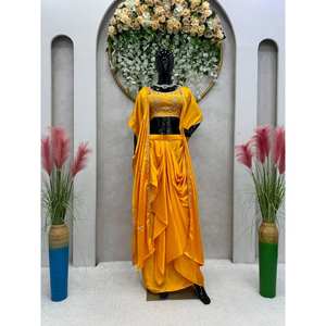 ชุดคลุมพร้อมเสื้อคลุมสำหรับชุดแต่งงานดีไซน์เนอร์พร้อมโคติ - Product Image 2