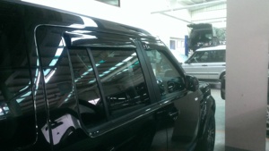 <b>Window</b> Visor Car <b>Window</b> Deflector for Discovery 3 Discovery 4 04~16 - Product Image 4