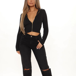 Sudadera corta con cremallera y ribetes para mujer, corte ajustado, manga larga, estilo casual, para mujer, hecha en Pakistán - Product Image 1