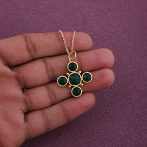 Collier pendentif fleur en onyx vert plaqué or, chaîne réglable, bijoux classiques pour femmes - Product Image 3