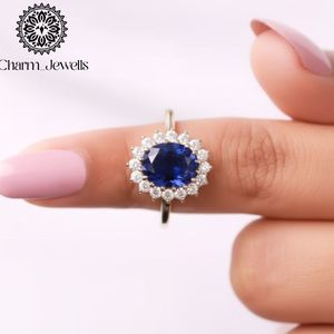 Bague de fiançailles pour femme Charm_Jewells plaquée or rose, moissanite taille ovale, sertissage pavé, style floral, design classique - Product Image 2