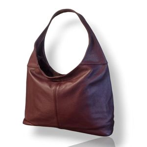 Bolso Hobo de Cuero Borgoña Royaa: Bolso Tote de Cuero Genuino para Mujer, Bolso Tote para Portátil, Cierre de Cremallera, Moda de Lujo - Product Image 4