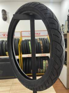 Ensemble de pneus de moto K110 durables pour pneus de moto de 17 pouces, performance urbaine fluide - Product Image 4