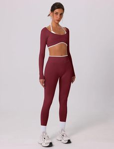 Ensemble de vêtements de sport pour femmes, leggings sculptants, soutien-gorge de sport confortable, tenue de fitness et de course - Product Image 2