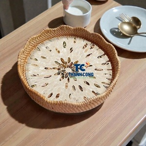Bandeja de Ratán con Madreperla de Grado Comercial, Vajilla Hecha a Mano para Hostelería y Proyectos de Interior, Bandeja de Servicio de Ratán - Product Image 1