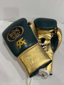 Guantes de Boxeo MMA Personalizados para Entrenamiento y Sparring |   Cierre de gancho y lazo para dedos completos, con cordones |   Cuero genuino OEM Sin caja de embalaje - Product Image 3