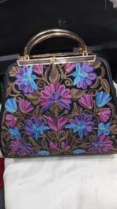 Bolso de mano adornado con diseño clásico, cuentas suaves hechas a mano, trabajo con hilo, bolso de fiesta indio, bolsos de hombro para mujer - Product Image 4