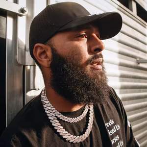 สร้อยคอคิวบันลิงค์สองสีแบบ Iced Out สีโรสโกลด์และสีเงิน ประดับเพชร CZ แบบไมโครเพฟ สไตล์ฮิปฮอป - Product Image 1