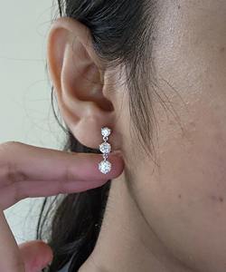 Boucles d'oreilles pendantes à 6 pierres en or 14 carats avec diamant de laboratoire de 2 carats, 3 griffes, bijoux fins élégants, cadeau pour femme, soirée - Product Image 5