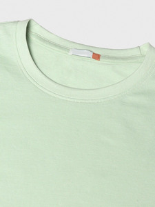 T-shirt imprimé DTF de qualité supérieure pour hommes, tee-shirt en coton à motif personnalisé, fabricant en gros, tissu respirant et doux, fabrication OEM et ODM - Product Image 6