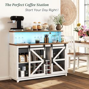 Mobile Bar da Cucina Bianco Stile Fattoria da 55 Pollici con Luci LED, Portabottiglie e Portabicchieri per Cucina e Sala da Pranzo - Product Image 2