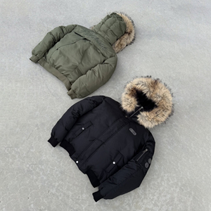 Chaqueta Acolchada con Capucha para Hombre, Negra, Cortavientos, con Relleno de Poliéster, Cierre de Cremallera, Abrigo Casual de Invierno, Corte Regular, Color Sólido - Product Image 4