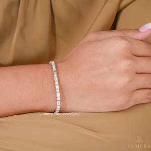 14K 18K <b>White</b> Gold Lab Grown Diamond Tennis <b>Bracelet</b> – Alternating Emerald and Round Cut CVD Fine Jewelry - Product Image 4