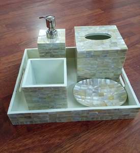 Ensemble d'accessoires de salle de bain élégant en nacre, bol pour décoration de comptoir de vanité de luxe avec incrustation artisanale et qualité supérieure - Product Image 1