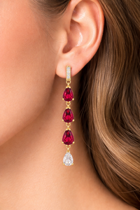 Pendientes Colgantes de Plata de Ley Chapados en Oro de 18K con Rubí Corte Pera y Acento de Diamantes, Joyería para Oreja para Regalo de Boda o Fiesta - Product Image 2