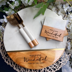 Exclusivo Set de Regalo de Tabla de Quesos de Mármol y Madera de Acacia con Cuchillos de Queso de Acero Inoxidable Dorado, Tabla Personalizada para Servir Charcutería - Product Image 3