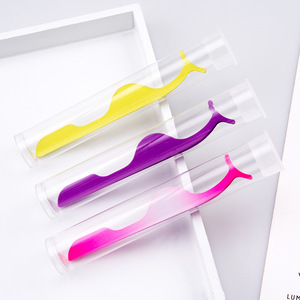 Outil d'application de cils, applicateur de faux cils, pince à cils incurvée en acier inoxydable pour cils en grappe et cils en bande - Product Image 4