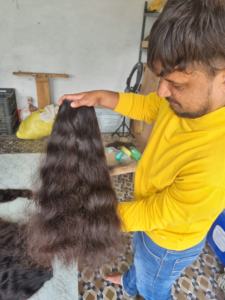 Trama de cabello ondulado negro indio Cabello ondulado suave y sedoso para trenzar Público objetivo Cabello ondulado indio Cabello de extremo completo - Product Image 5