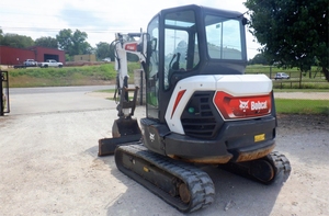 Excavatrice compacte E42 idéale pour les projets utilitaires et résidentiels - Product Image 3