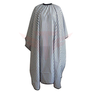 Cape de coiffure de luxe personnalisée avec logo, écologique, surdimensionnée, imperméable, en nylon et polyester - Product Image 1