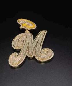 Collar con Colgante de Letra M Personalizado de Lujo con Incrustaciones de Diamantes de Imitación VVS, Acabado en Oro, Joyería Hip Hop, Collar con Iniciales Personalizadas - Product Image 4