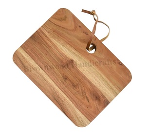 Vente en gros de planche à découper en bois de manguier de qualité supérieure, faite à la main, personnalisable, prix de gros disponible pour - Product Image 3