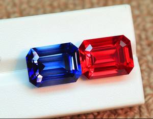 พลอยแซฟไฟร์สีน้ำเงินและทับทิมสังเคราะห์ขนาด 9x7 มม. ทรงเหลี่ยม - พลอยแซฟไฟร์สีน้ำเงินและทับทิมสังเคราะห์ทรงมรกตสำหรับทำเครื่องประดับ - Product Image 2