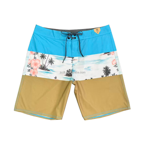 Shorts mi-longs pour hommes en Spandex et Polyester, légers, à cordon de serrage, taille mi-haute, unis, avec logo frontal effet usé, tricotés, séchage rapide et respirants - Product Image 3