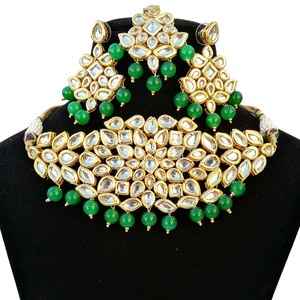 Collier choker indien classique pour femme, pour mariage, fiançailles, anniversaire, fête, vert, cristal traditionnel, Kundan, fausse perle, alliage d'or, cadeau - Product Image 2