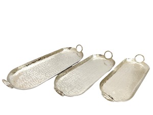 Plateau de service ovale en aluminium martelé de luxe avec poignées dorées, design moderne, artisanat métallique pour la décoration de la maison et des hôtels - Product Image 2