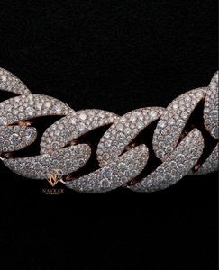 Cadena Cubana de Diamantes Moissanite de Alta Calidad, Collar de Plata de Ley 925 para Hombre y Mujer, Disponible como Regalo a un Precio Razonable - Product Image 4