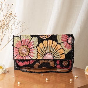 Bolso de Mano con Bordado de Cuentas, Diseño Floral, Moda de Verano, el Mejor Regalo para Mujeres, para Fiestas, Bodas y Uso Diario, Precio B2B - Product Image 1
