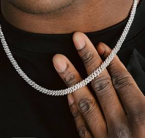 Collier Classique en Or à Maillons avec Chaîne de Pierres Brillantes, Bijou de Luxe pour Homme, Tendance, Élégant, Style Hip Hop Premium, Idéal comme Cadeau - Product Image 1