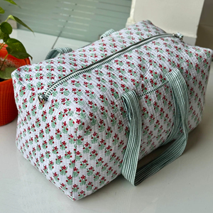 Sac de voyage matelassé style bohème vintage, taille personnalisée, le plus vendu, en coton imprimé de qualité, pour femme, usage quotidien, logo personnalisé - Product Image 1