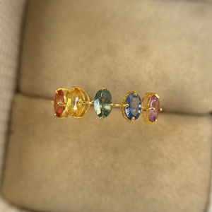 แหวนแซฟไฟร์วินเทจหลายเม็ด แหวนหมั้นแซฟไฟร์ห้าเม็ด เงินแท้ 925 ชุบทอง 14K แหวนขอแต่งงาน - Product Image 1