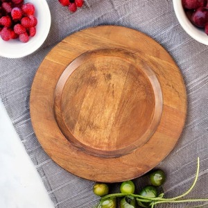 Plateau de service rond tendance en bois de manguier, idéal pour la charcuterie et l'apéritif, parfait pour la décoration intérieure et les fêtes - Product Image 3