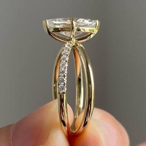 Elegante Anillo de Compromiso con Diamante Cultivado en Laboratorio, Corte Marquesa, Plata de Ley 925, Diseño de Tallo Dividido con Pavé, Anillo Nupcial para Mujer - Product Image 4