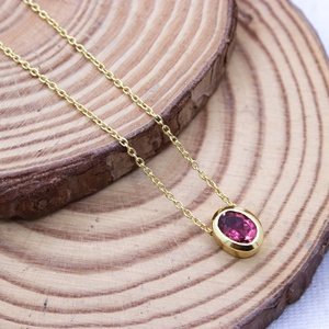 Collier pendentif en argent sterling 925 plaqué or jaune avec tourmaline rose naturelle ovale sertie clos, Memoria Jewels, vente en gros - Product Image 5
