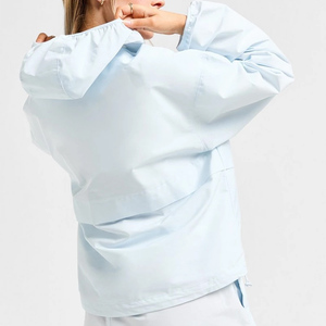 Veste coupe-vent légère pour femme avec capuche et fermeture éclair, 100% polyester, couleur unie, style utilitaire, longueur courte, printemps - Product Image 3