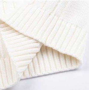 Cárdigan de punto sin mangas transpirable y minimalista para hombre, chaleco suéter con cuello en V y botones, prendas de punto de lujo discreto - Product Image 4