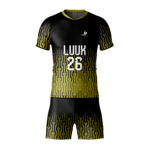 Ensemble de maillots et shorts de football personnalisés avec logo, uniforme de football pour hommes, vêtements de sport respirants, OEM ODM en gros - Product Image 5