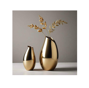 Hermoso Florero con Diseño Floral en Acabado Plateado para Decoración Elegante del Hogar y Regalos, Ideal para Sala de Estar o Decoración de Mesa de Centro - Product Image 2