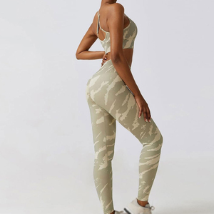 Conjunto de Yoga de Talla Grande de Color Liso: Leggings, Tops, Sujetador Deportivo y Pantalones para Fitness, Gimnasio y Running para Mujer - Product Image 3