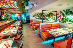 เฟอร์นิเจอร์ตกแต่งภายในสไตล์เรโทรสำหรับบาร์ร้านเหล้าแบบชนบท เหมาะสำหรับตกแต่งผับแบบดั้งเดิม ร้านไวน์ และการออกแบบพื้นที่ดื่มด่ำ - Product Image 4
