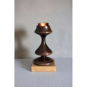 Support de bougie décoratif en bois pour la maison avec un design élégant de lanterne et de pot - Product Image 4
